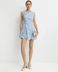 Niebieska sukienka mini
