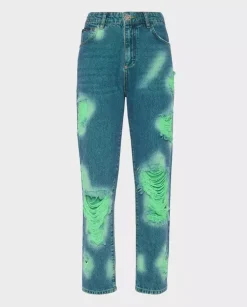 Niebieskie jeansy tie-dye z przetarciami