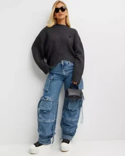 Niebieskie jeansy z kieszeniami cargo Fern