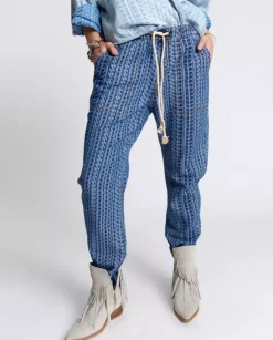 Niebieskie jeansy z monogramem Boyfriend