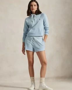 Niebieskie shorty dresowe