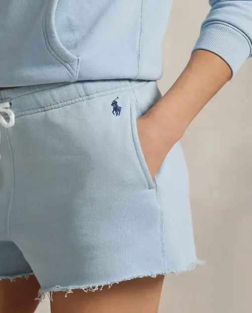 Niebieskie shorty dresowe
