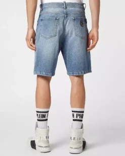 Niebieskie spodenki jeansowe z logo