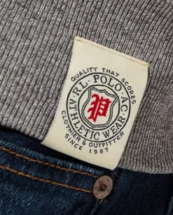 Polarowa bluza w stylu vintage