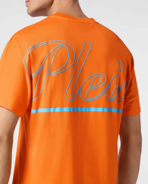 Pomarańczowy t-shirt z logo