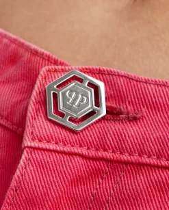 Różowo-czerwone spodnie jeansowe Mom Fit