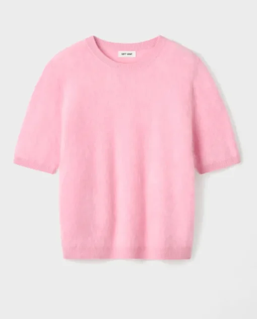 Różowy sweter z kaszmiru