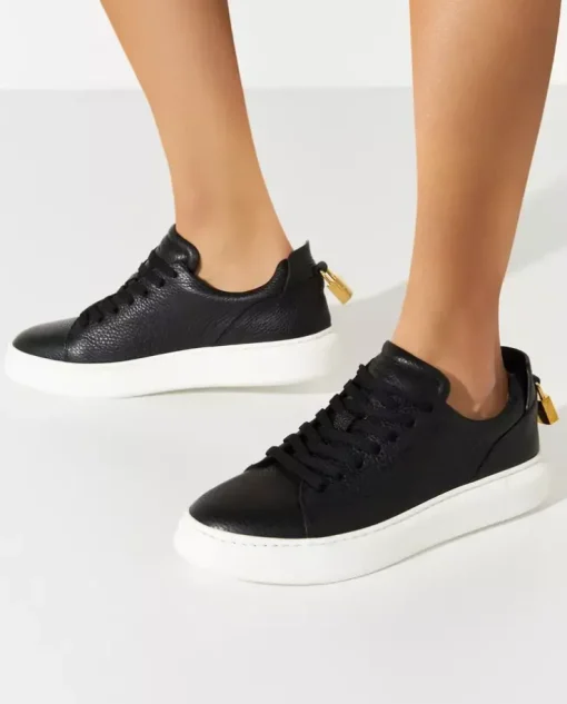 Skórzane sneakersy z kontrastową podeszwą i logo