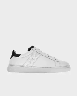 Sneakersy z czarnymi detalami H365