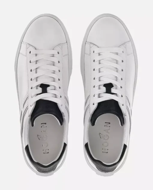Sneakersy z czarnymi detalami H365
