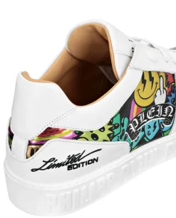 Sneakersy z kolorowym nadrukiem