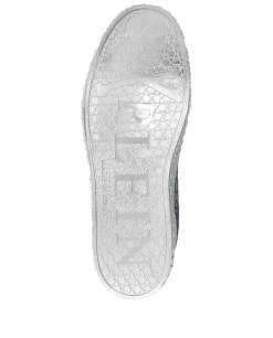 Sneakersy z lustrzanym efektem