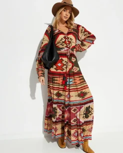 Sukienka maxi w etniczny wzór