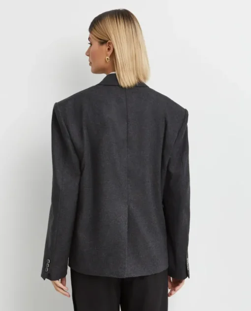 Szara marynarka oversize