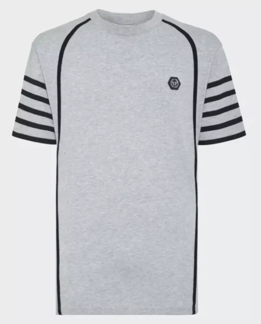 Szary t-shirt z czaszką na plecach