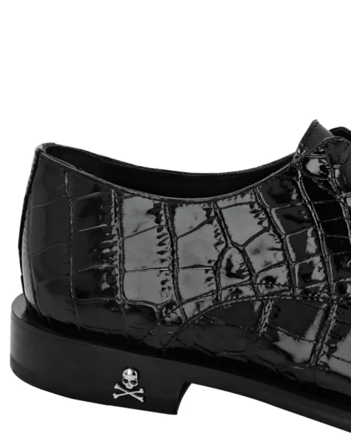 Sznurowane buty z motywem zwierzęcym