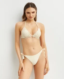 Szydełkowa góra od bikini