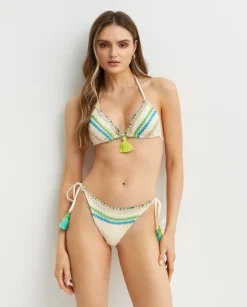 Szydełkowy komplet bikini z troczkami