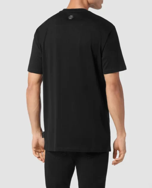 T-shirt ozdobiony kryształami i logo