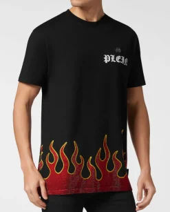 T-shirt z aplikacją