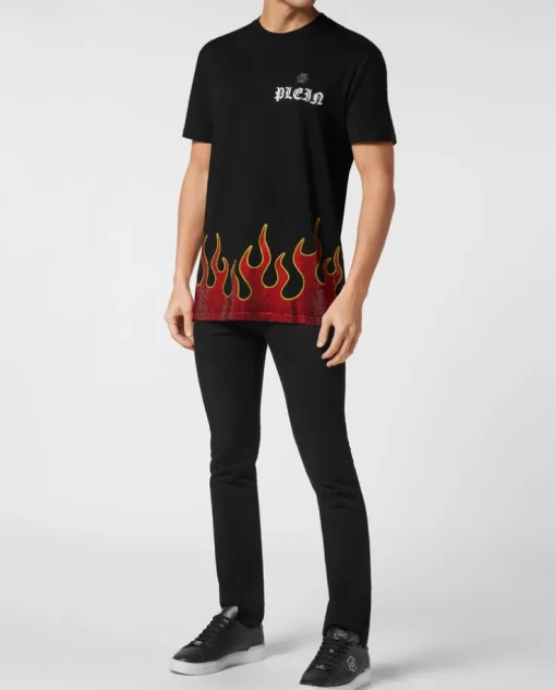 T-shirt z aplikacją