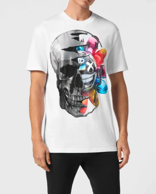 T-shirt z kolorowym motywem czaszki