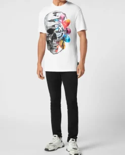 T-shirt z kolorowym motywem czaszki
