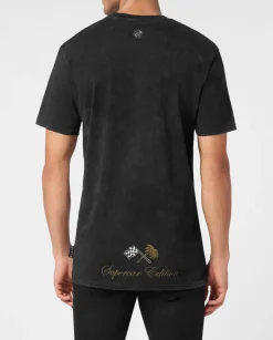 T-shirt z ozdobnym nadrukiem