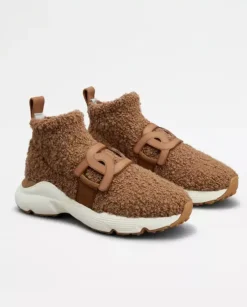 Wysokie brązowe sneakersy