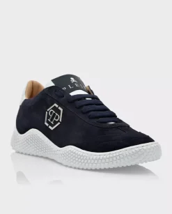 Zamszowe granatowe sneakersy Runner