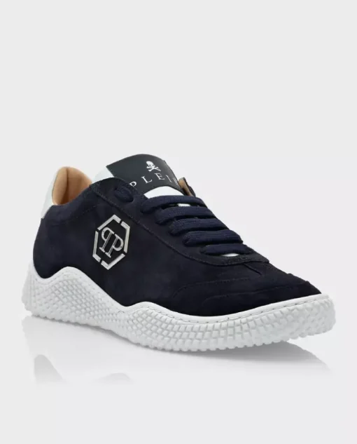 Zamszowe granatowe sneakersy Runner
