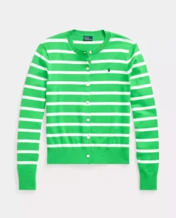 Zielony sweter w paski