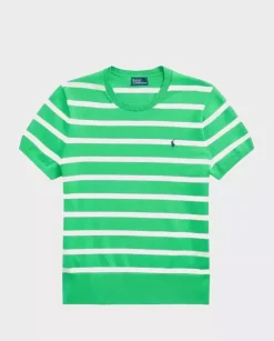 Zielony sweter w paski