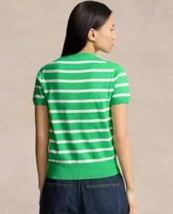 Zielony sweter w paski